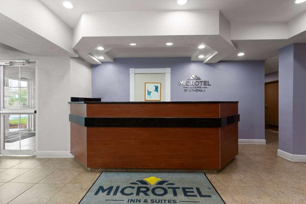 Microtel Inn And Suites - Zephyrhills Wnętrze zdjęcie